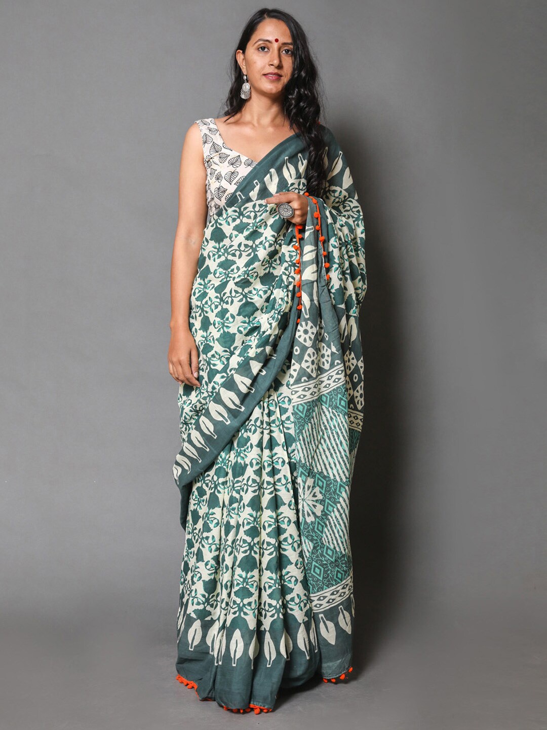 

KALINI Ethnic Motifs Printed Pom Pom Pure Cotton Saree, Green
