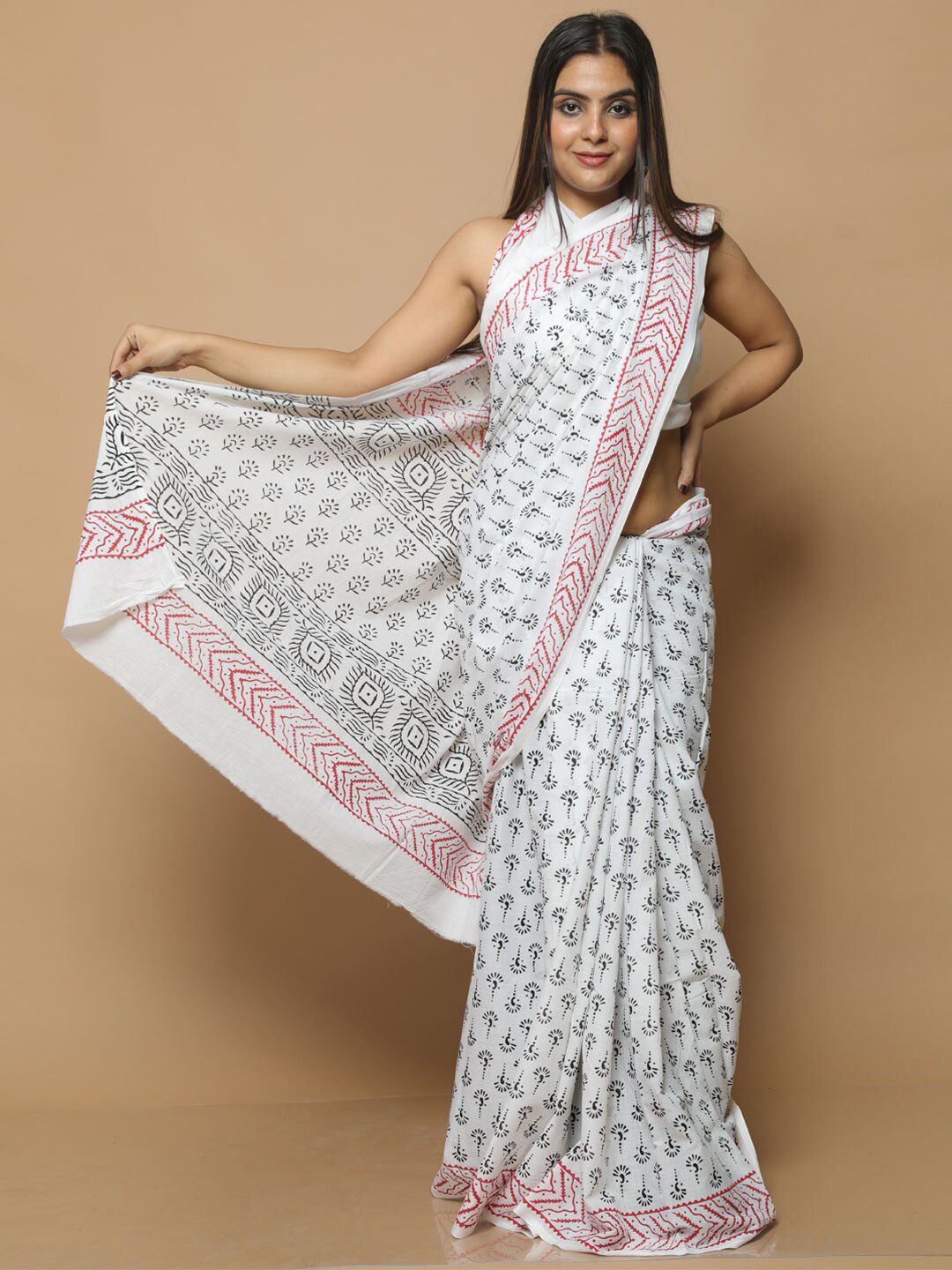

KALINI Paisley Printed Pure Cotton Saree, White