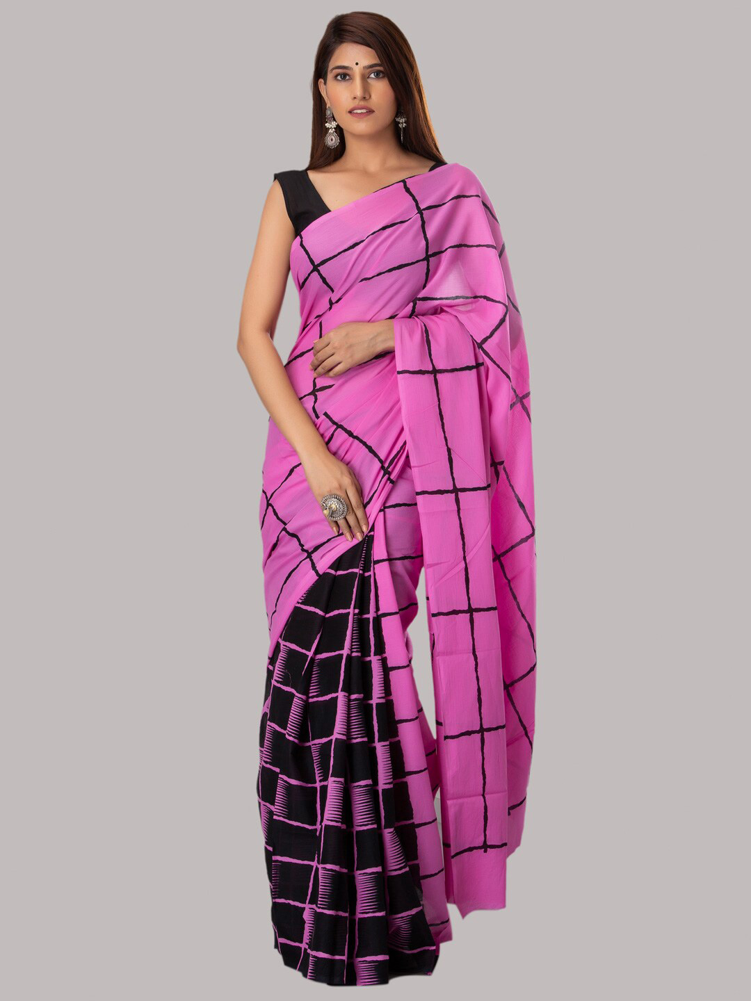 

KALINI Checked Pure Cotton Saree, Pink