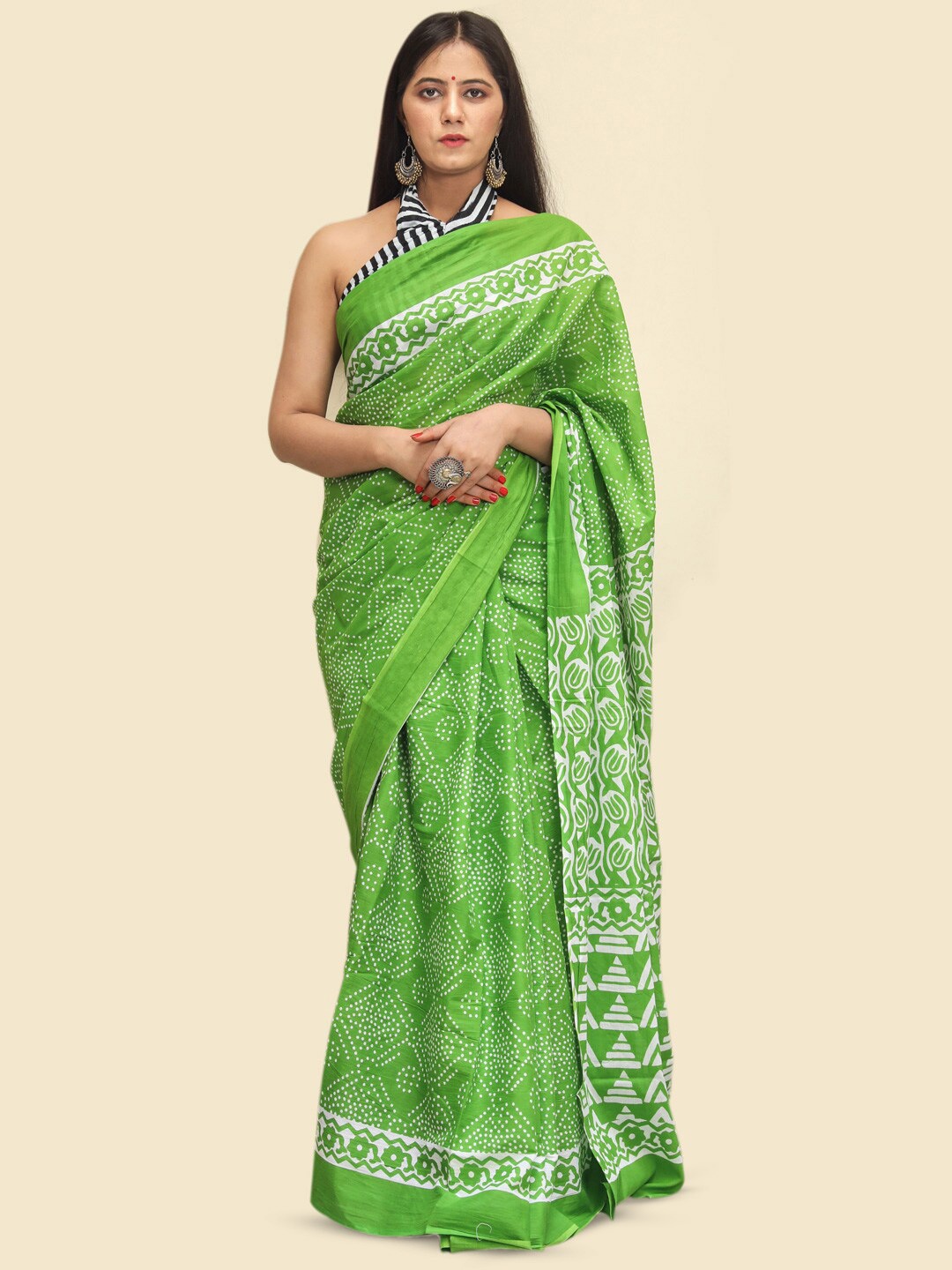 

KALINI Ethnic Motifs Printed Pure Cotton Saree, Green