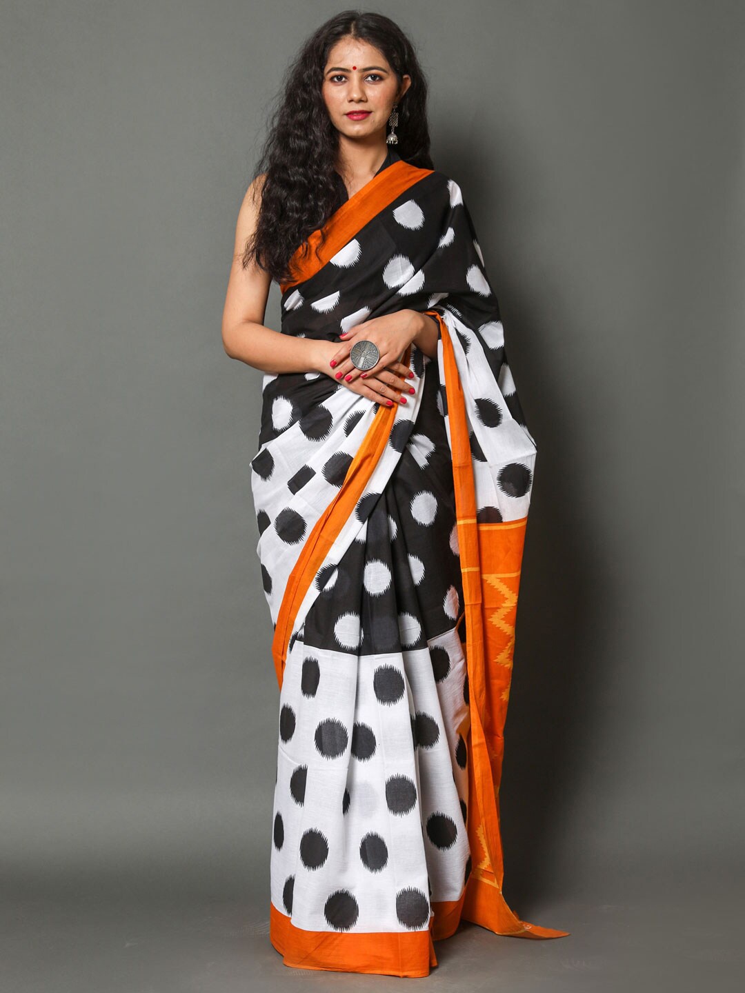 

KALINI Polka Dots Printed Pure Cotton Saree, Black