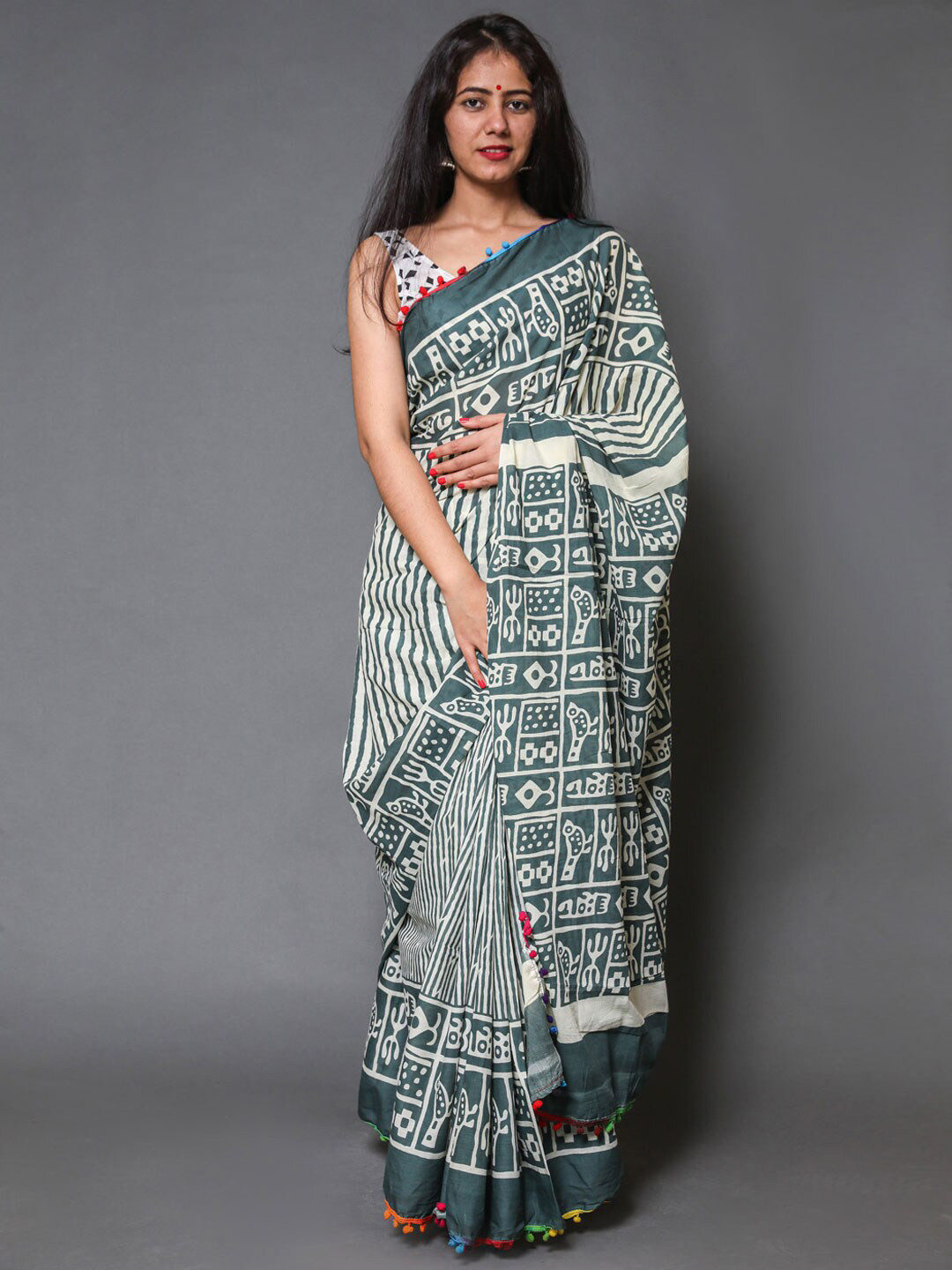 

KALINI Ethnic Motifs Printed Pure Cotton Saree, Green