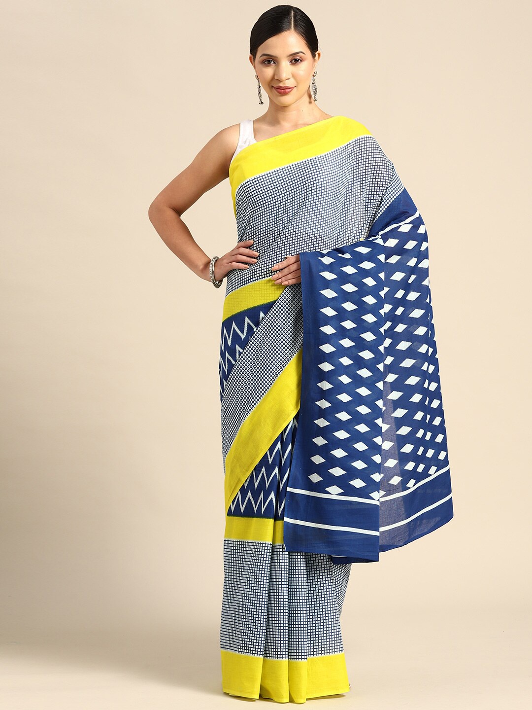 

KALINI Checked Pure Cotton Saree, Blue