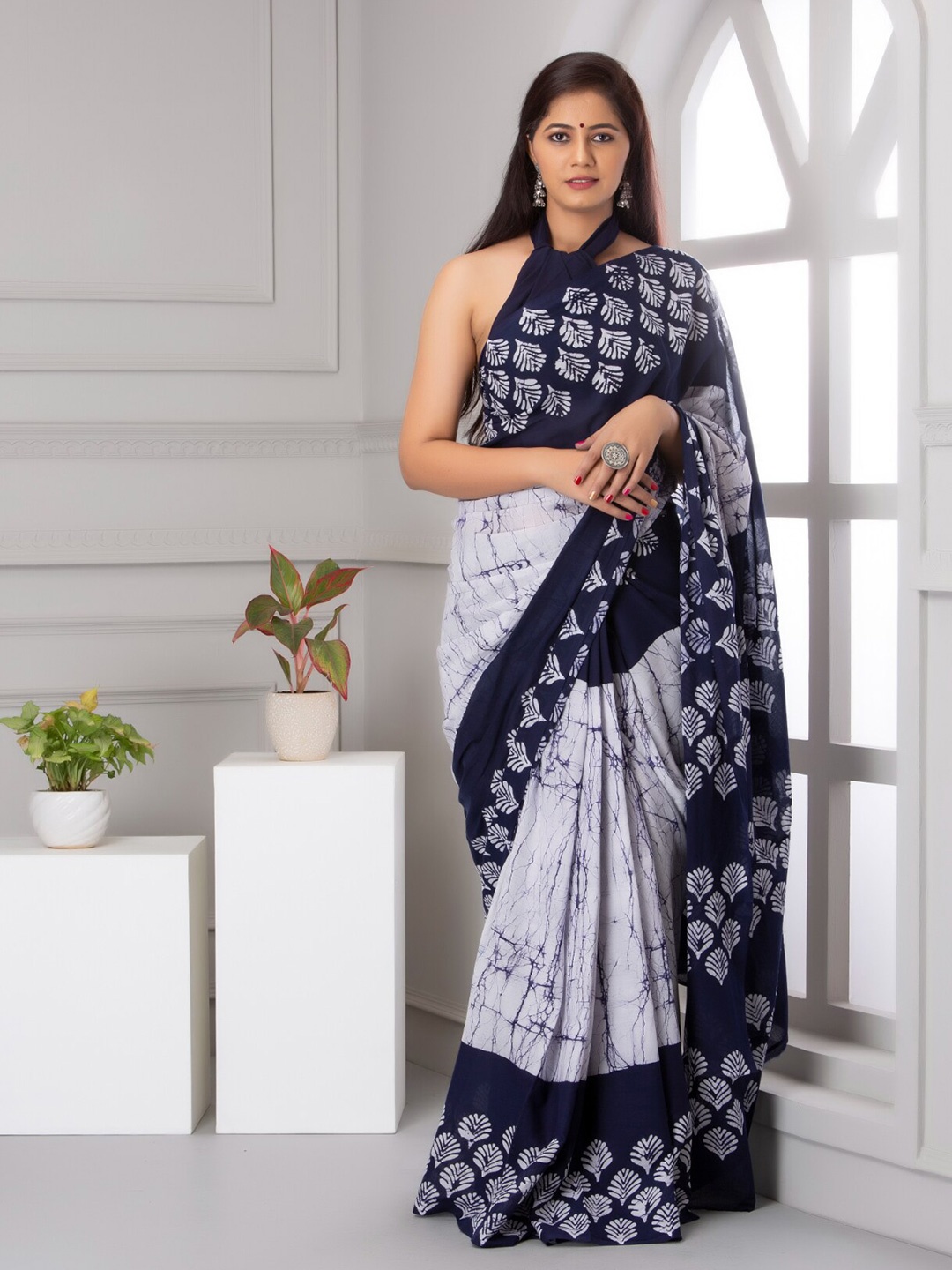 KALINI Abstract Printed Pure Cotton Saree, Navy blue