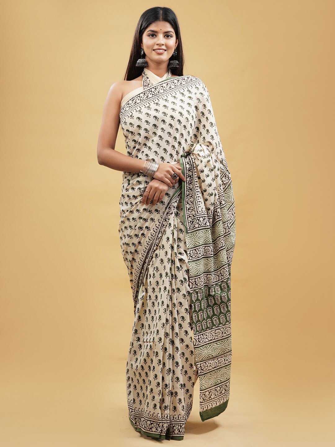 

KALINI Paisley Printed Pure Cotton Saree, Cream