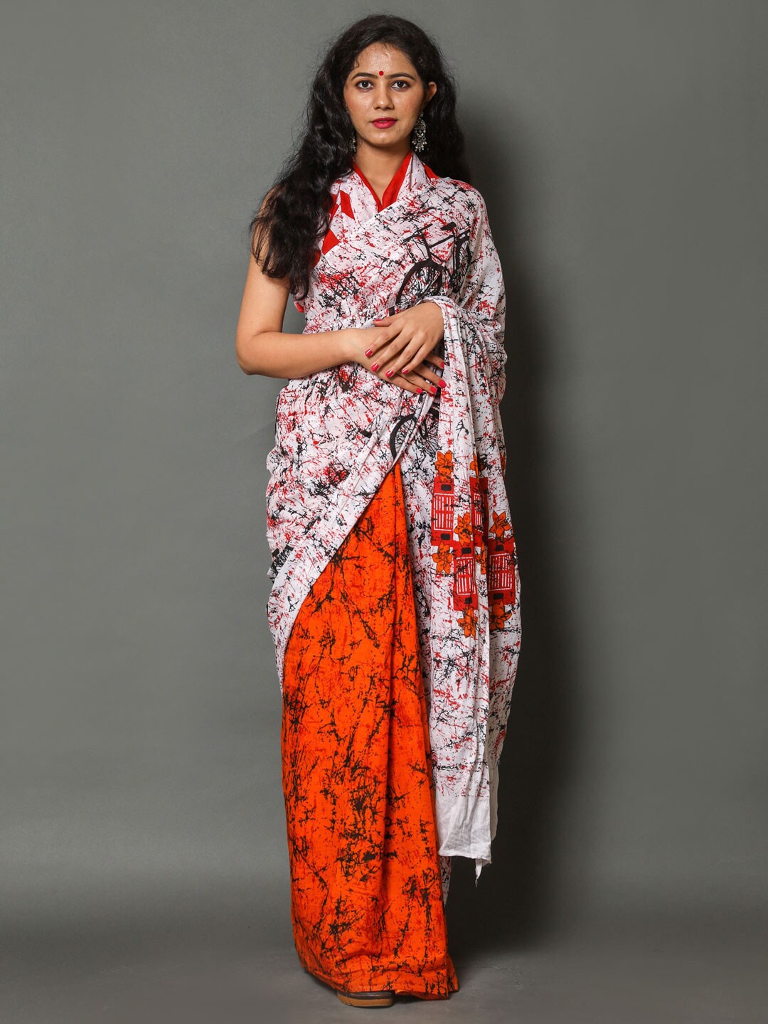 

KALINI Abstract Printed Pure Cotton Saree, Red