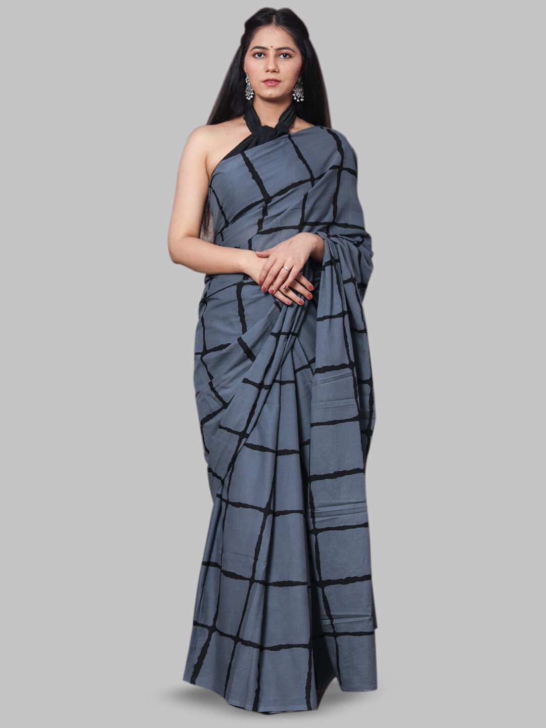 

KALINI Checked Pure Cotton Saree, Grey