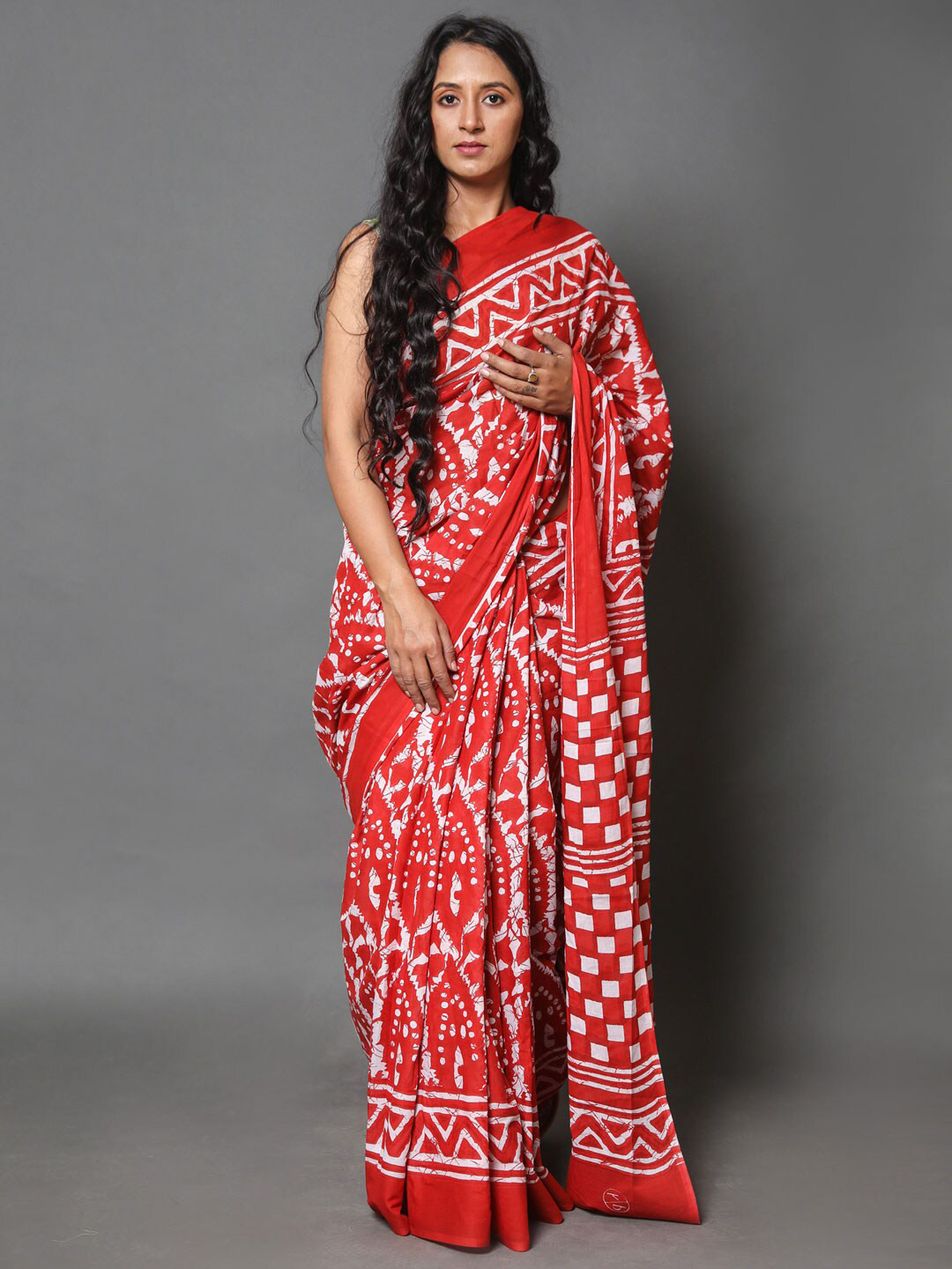 

KALINI Ethnic Motifs Printed Pure Cotton Saree, Red
