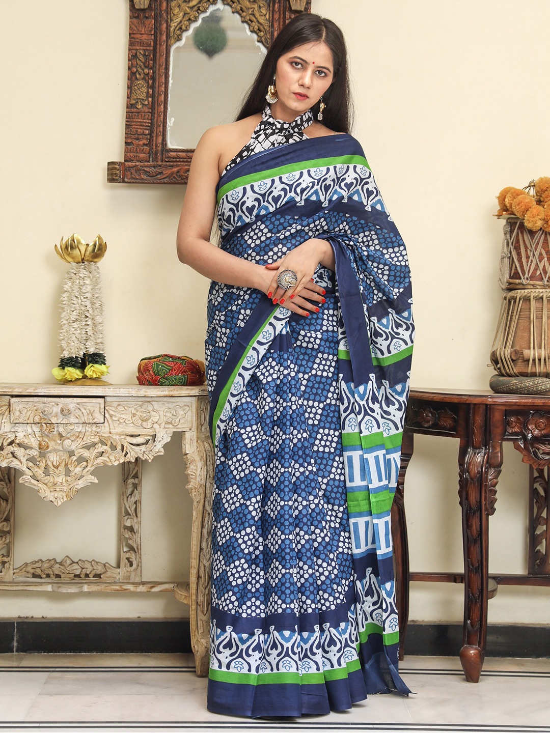 

KALINI Ethnic Motifs Printed Pure Cotton Saree, Navy blue