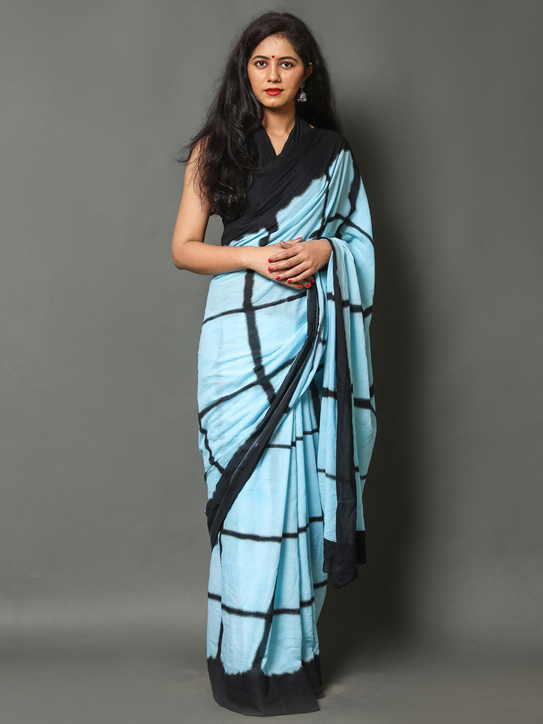 

KALINI Checked Pure Cotton Saree, Blue