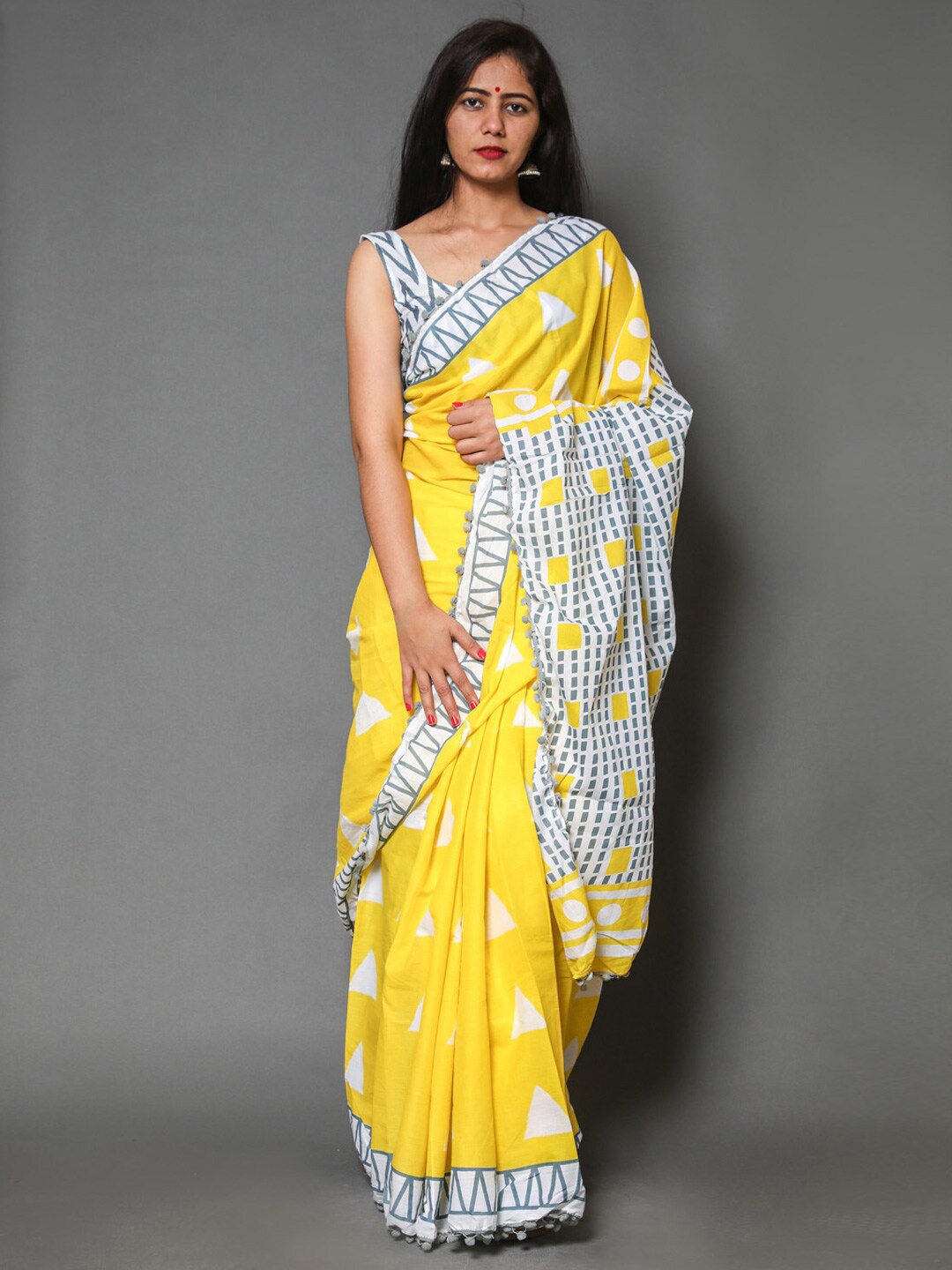 

KALINI Geometric Printed Pure Cotton Saree, Yellow