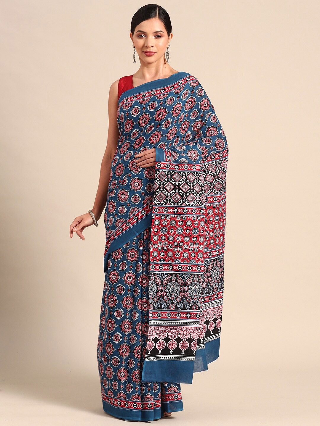 

KALINI Floral Printed Pure Cotton Saree, Navy blue