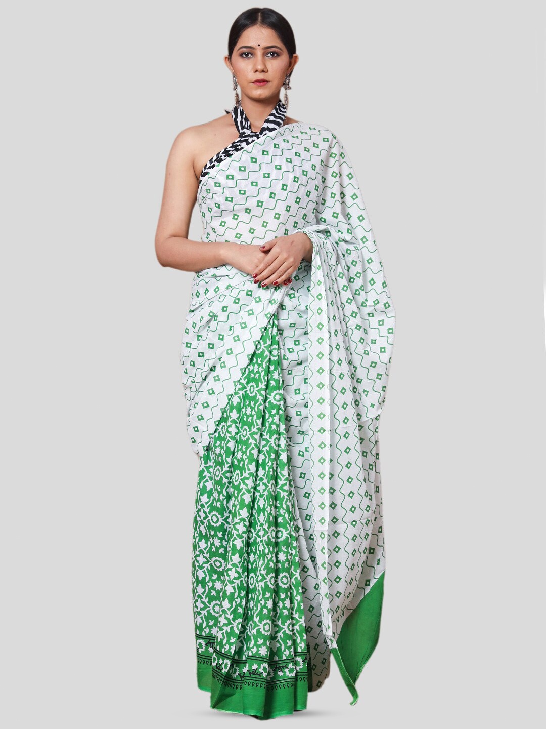 

KALINI Ethnic Motifs Pure Cotton Saree, Green