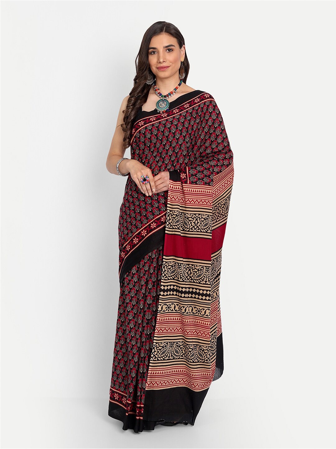 

KALINI Floral Printed Pure Cotton Saree, Navy blue