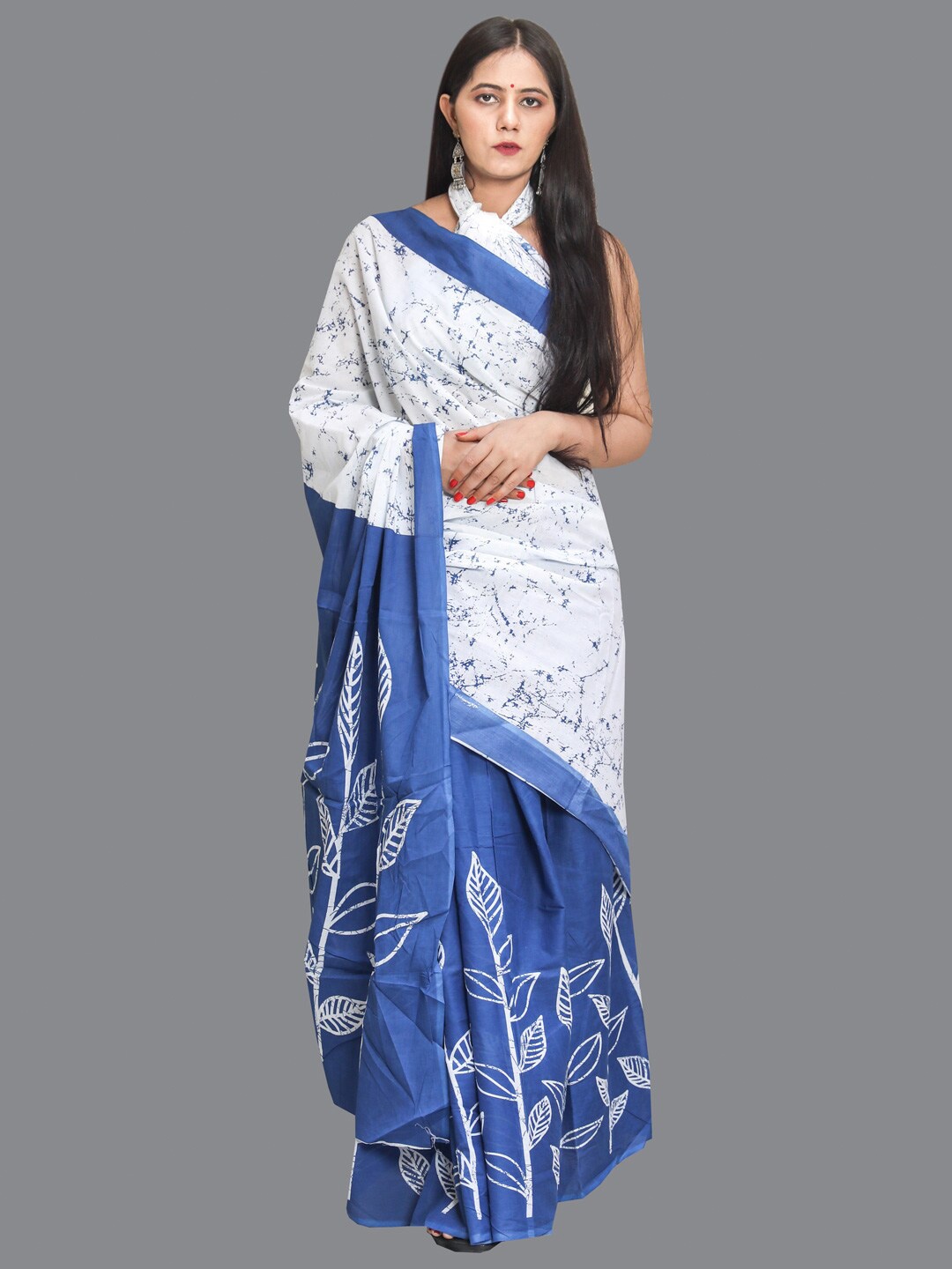 

KALINI Batik Printed Pure Cotton Saree, Blue