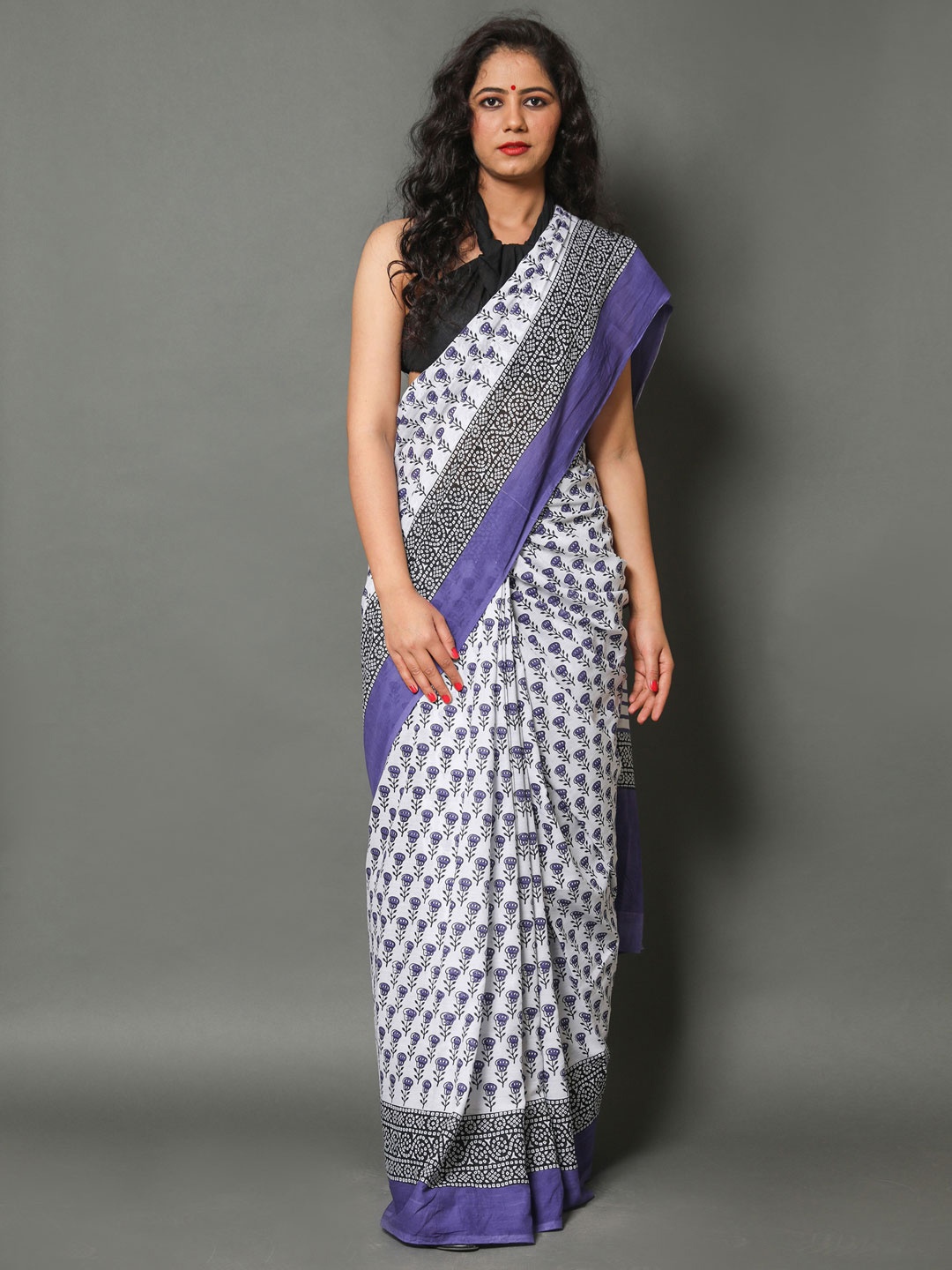 

KALINI Floral Printed Pure Cotton Saree, Purple