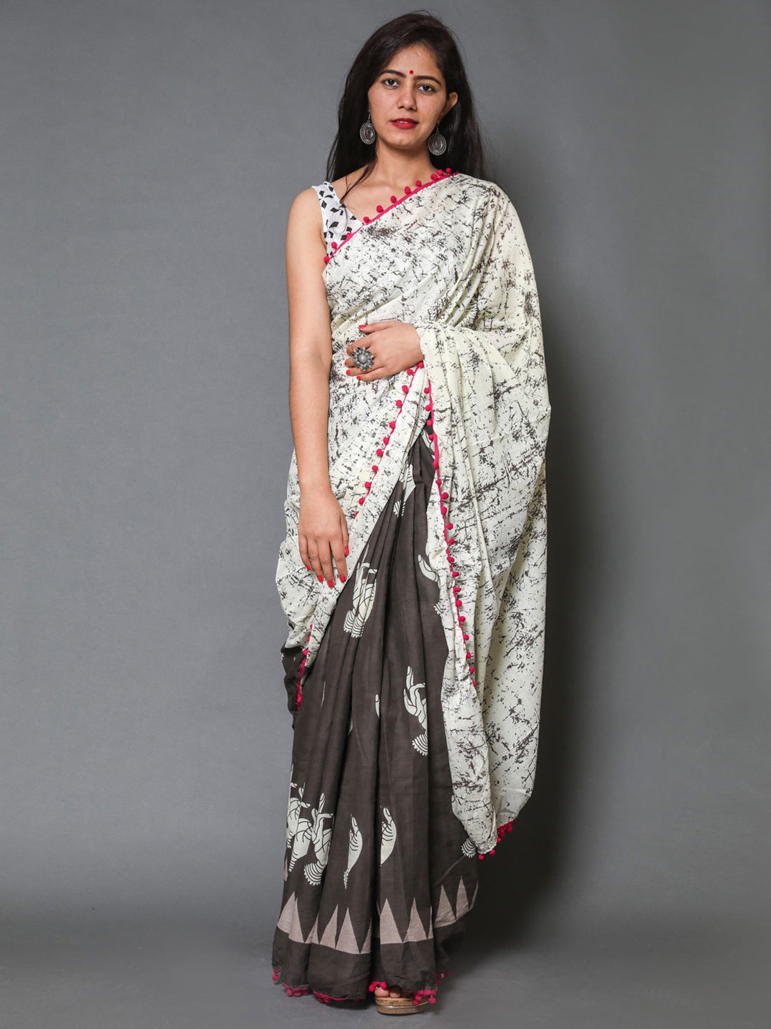 

KALINI Printed Pure Cotton Saree, Brown