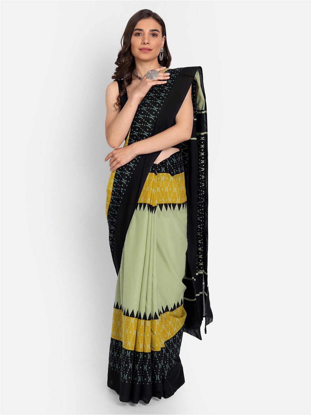 

KALINI Geometric Printed Pure Cotton Saree, Green