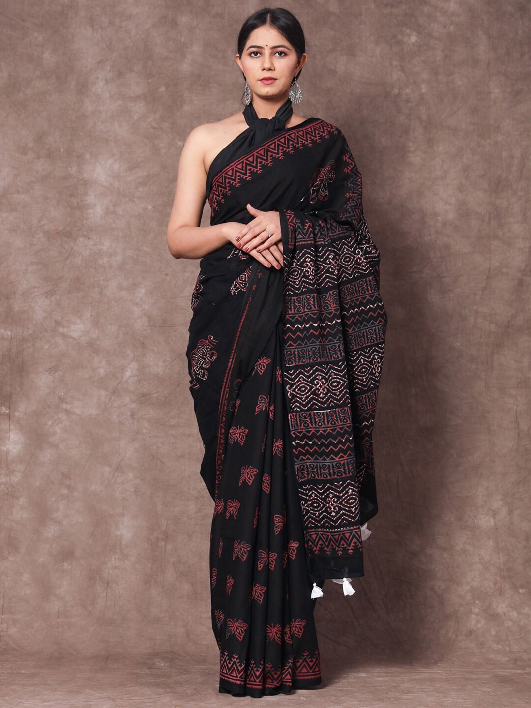 

KALINI Ethnic Motifs Printed Pure Cotton Saree, Black