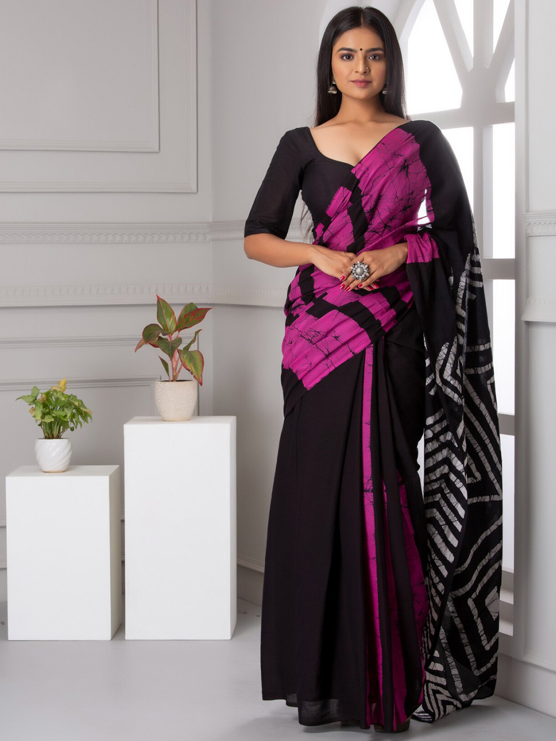 

KALINI Tie and Dye Pure Cotton Saree, Black