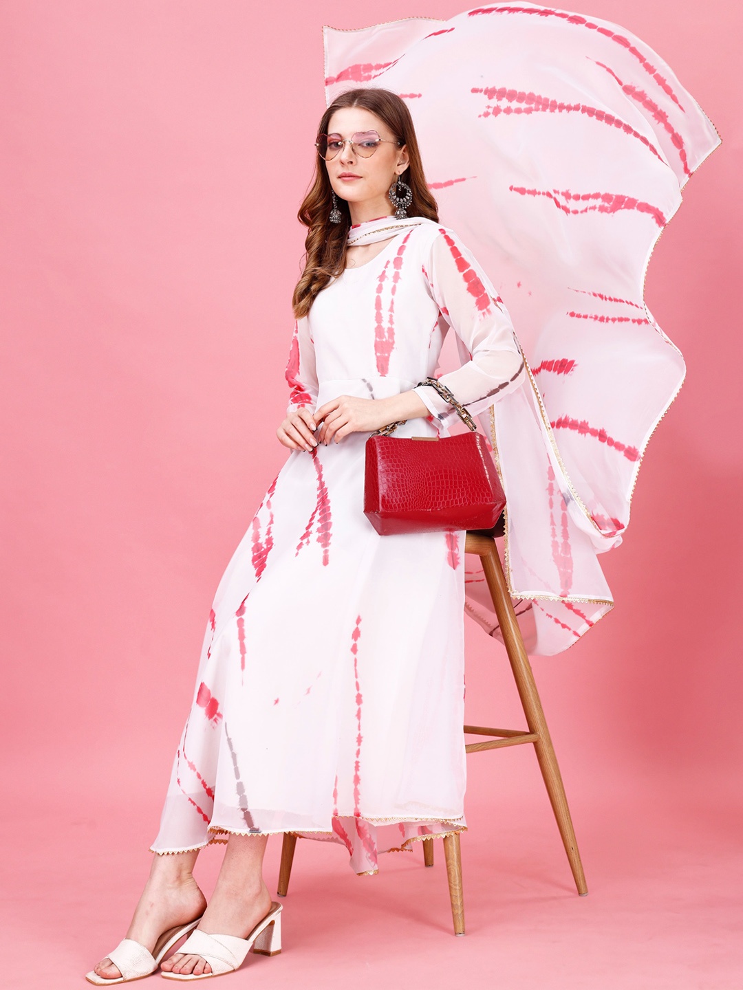 

Amrutam Fab Tie & Dye Shibori Georgette Kurta With Dupatta, White