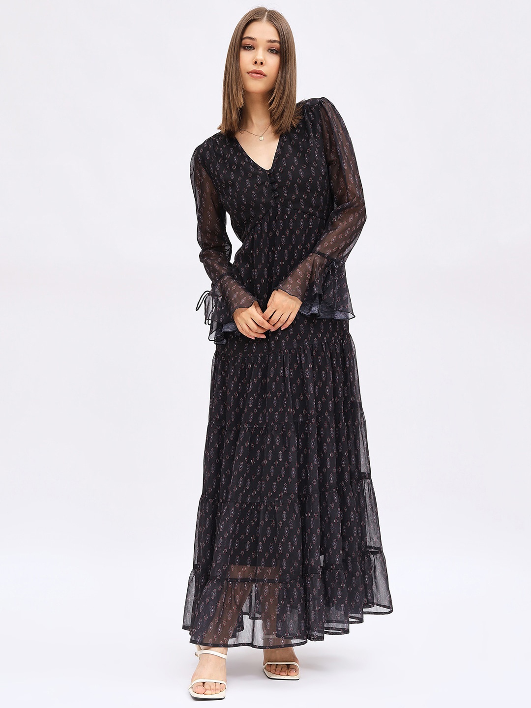 

Harpa Abstract Print V-Neck Long Bell Sleeves Maxi Dress, Black
