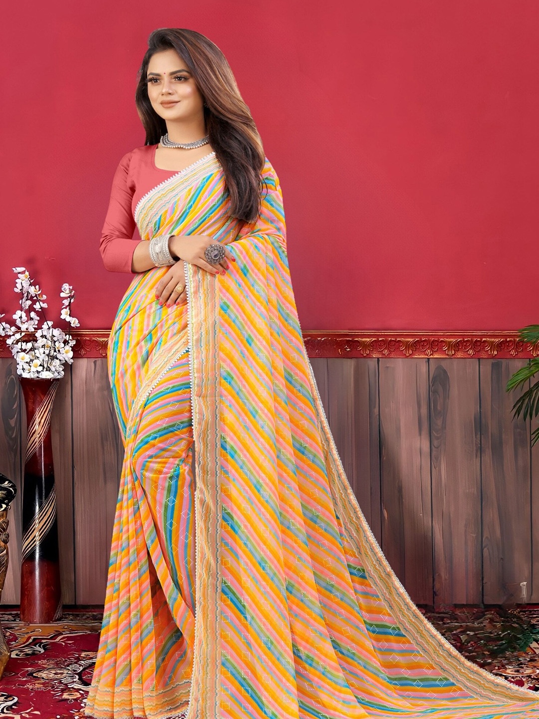 

MAGMINA Striped Printed Saree, Orange