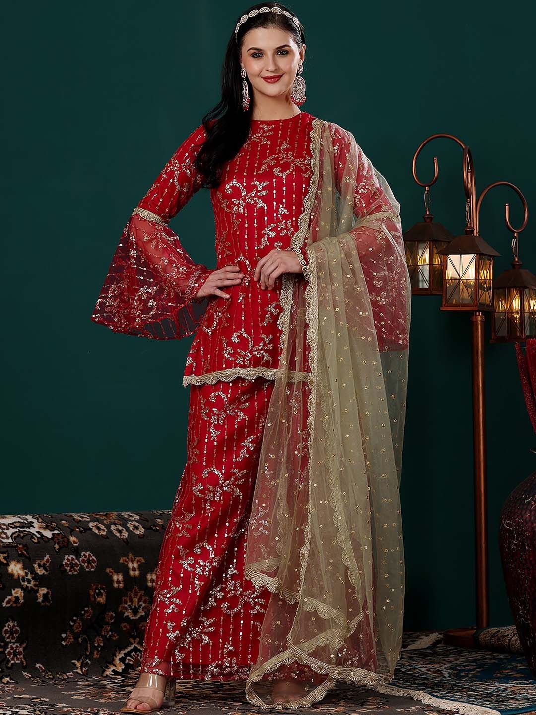 

Ethnovog Floral Embroidered Regular Sequinned Kurti with Palazzos & Dupatta, Red