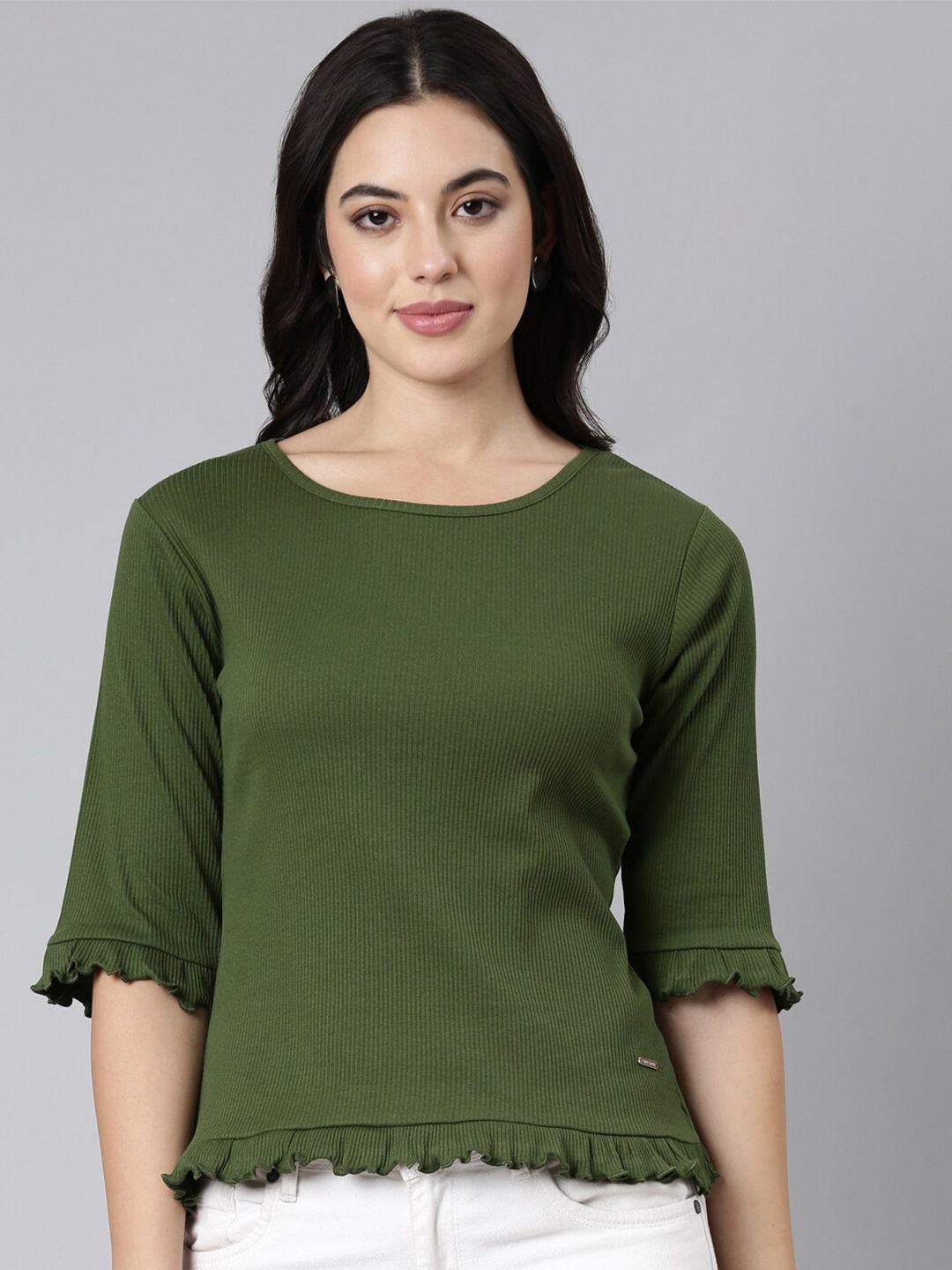 

TWIN BIRDS Round Neck Ruffled Cotton Top, Green