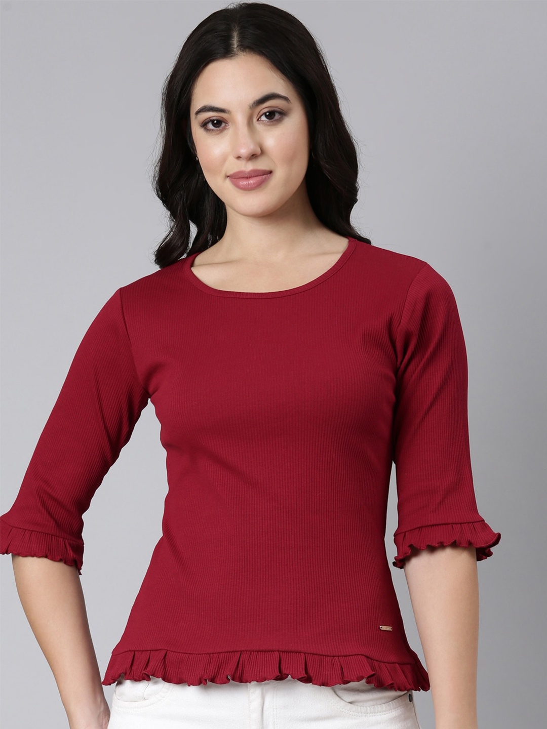 

TWIN BIRDS Round Neck Ruffles Cotton Top, Maroon