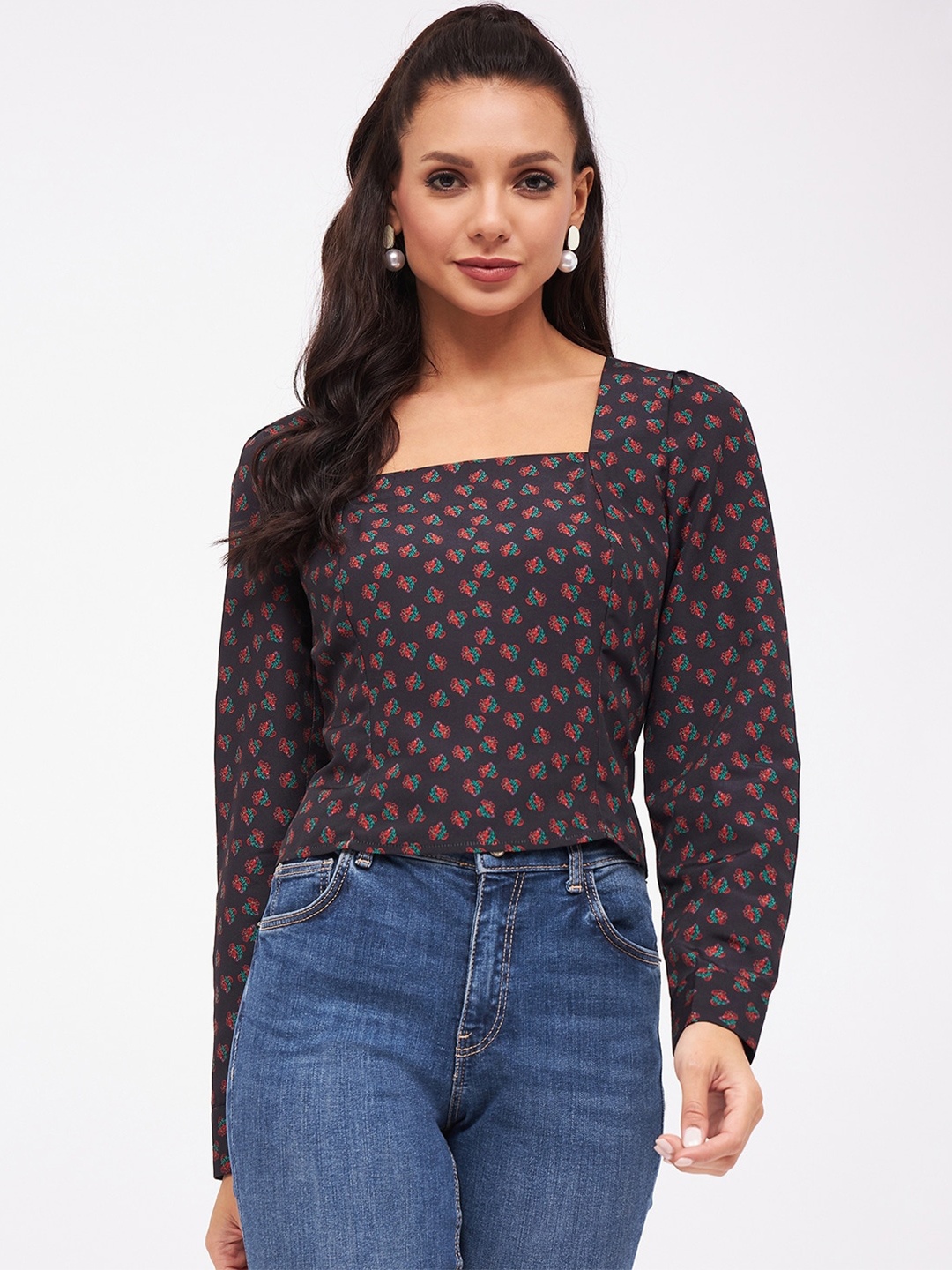 

Harpa Floral Printed Square Neck Cuffed Sleeves Top, Black