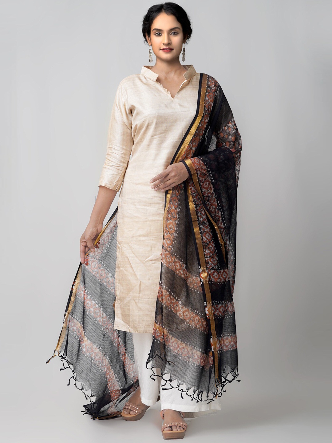 

Unnati Silks Ethnic Motifs Batik Printed Pure Cotton Dupatta, Black