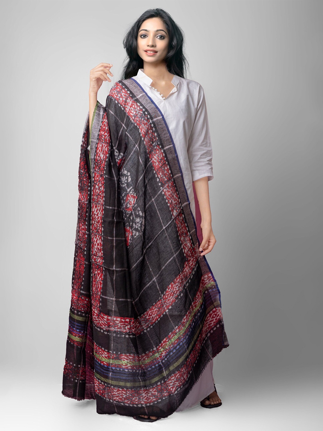 

Unnati Silks Geometric Printed Linen Batik Dupatta, Black