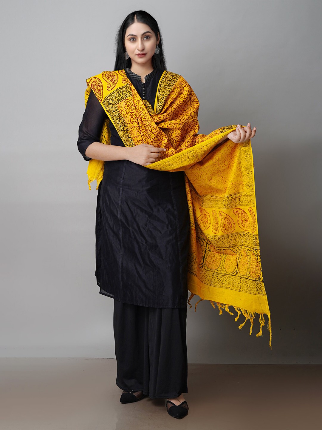 

Unnati Silks Paisley Printed Pure Cotton Dupatta, Yellow