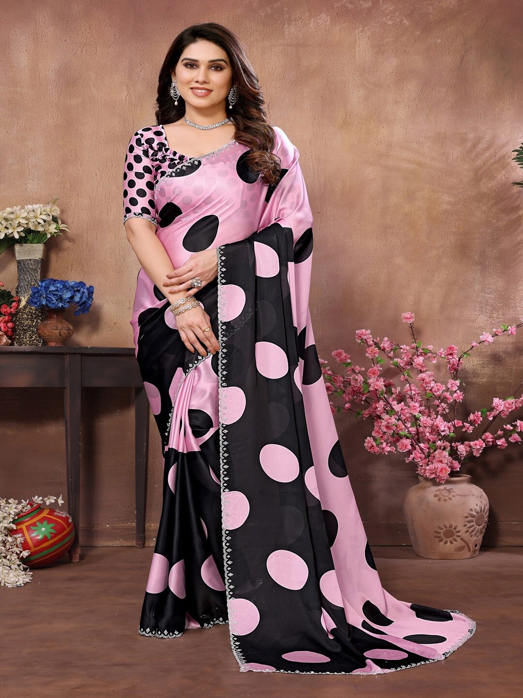 

ARYZE Polka Dot Printed Embellished Satin Saree, Pink