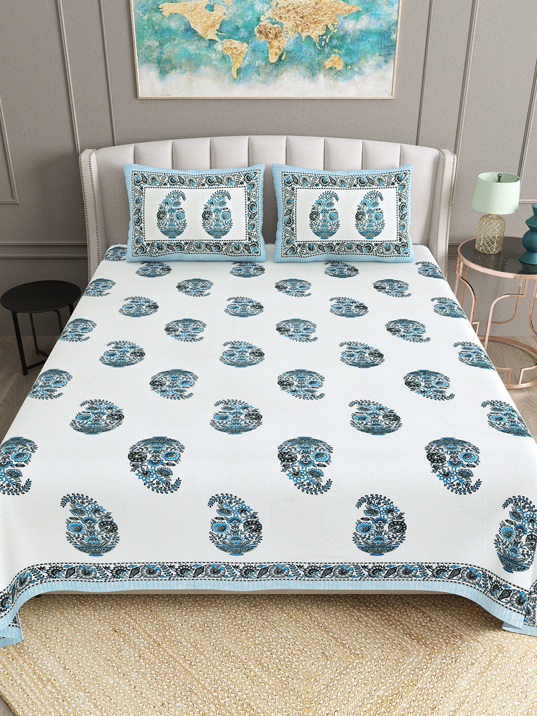 

BELLA CASA Ethnic White & Teal Ethnic Motifs Cotton 180 TC King Bedsheet &2 Pillow Covers