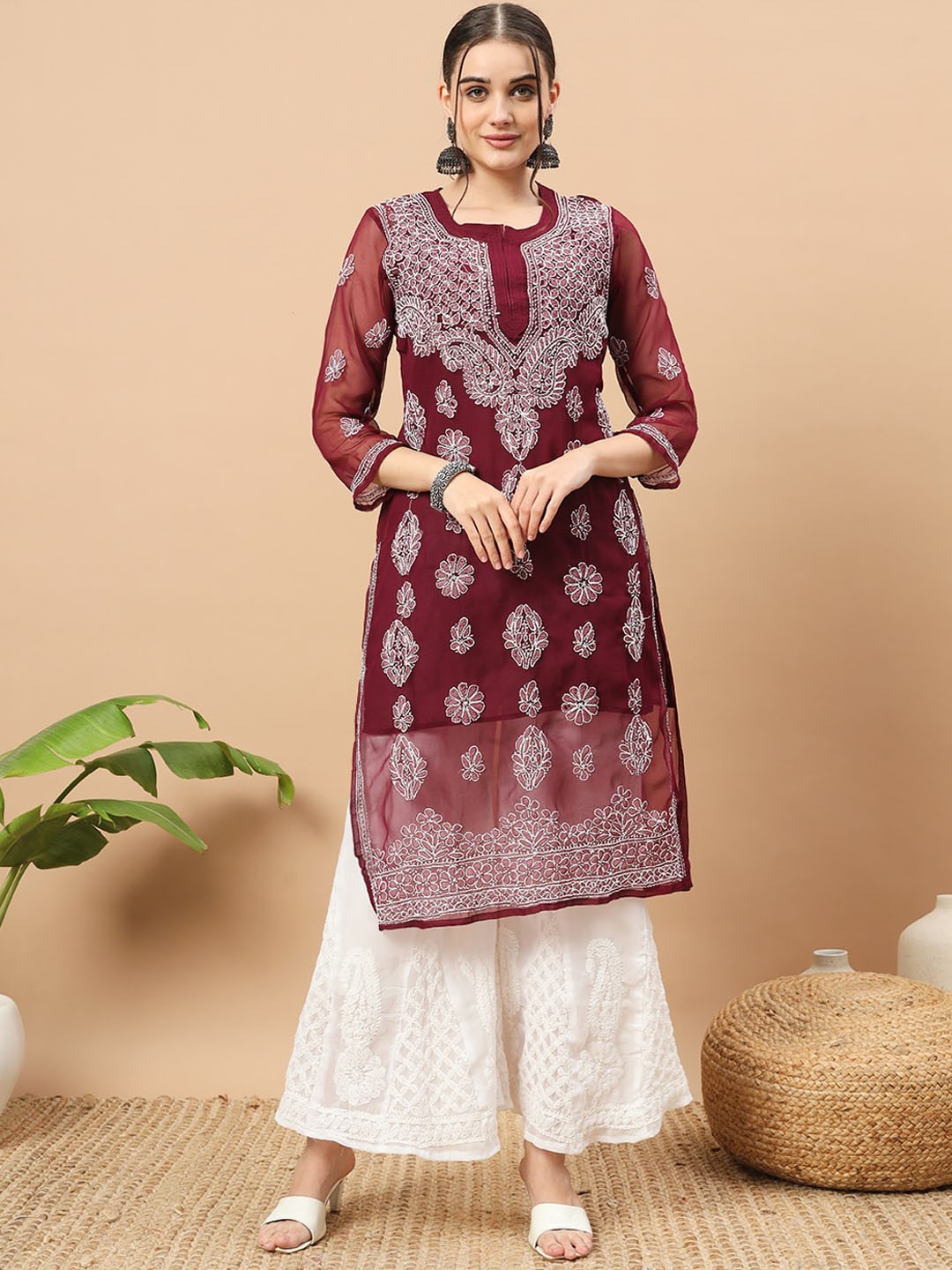 

Ethnava Ethnic Motifs Embroidered Chikankari Georgette Straight Kurta, Maroon