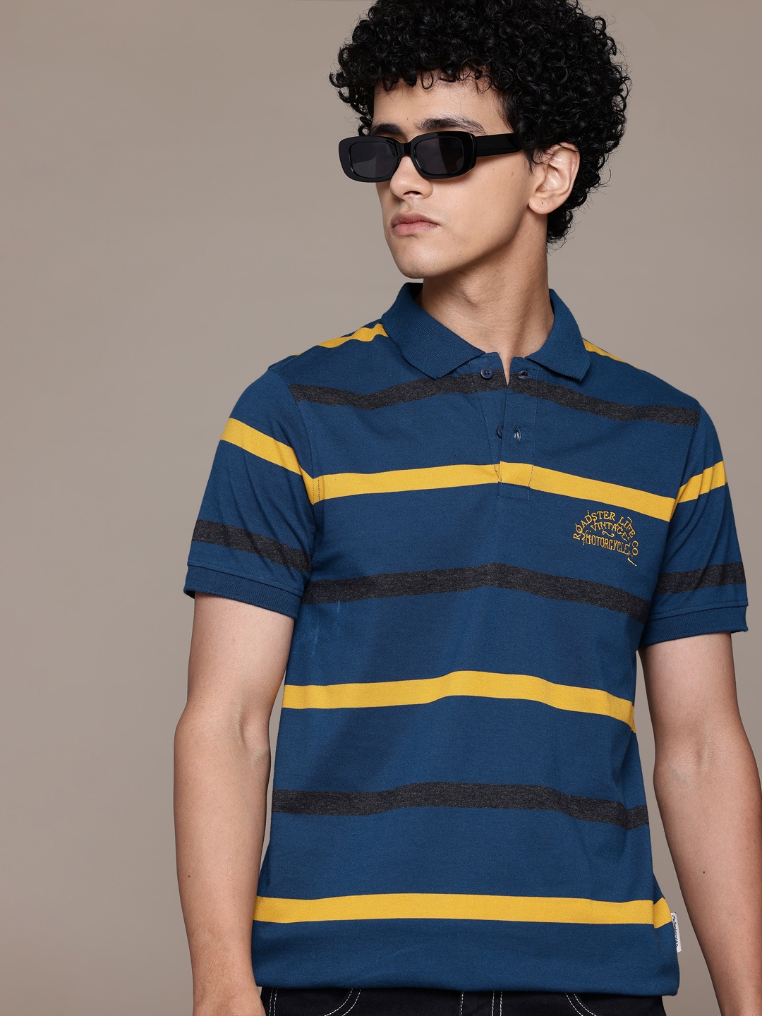 

The Roadster Lifestyle Co. Striped Applique Polo Collar T-shirt, Blue