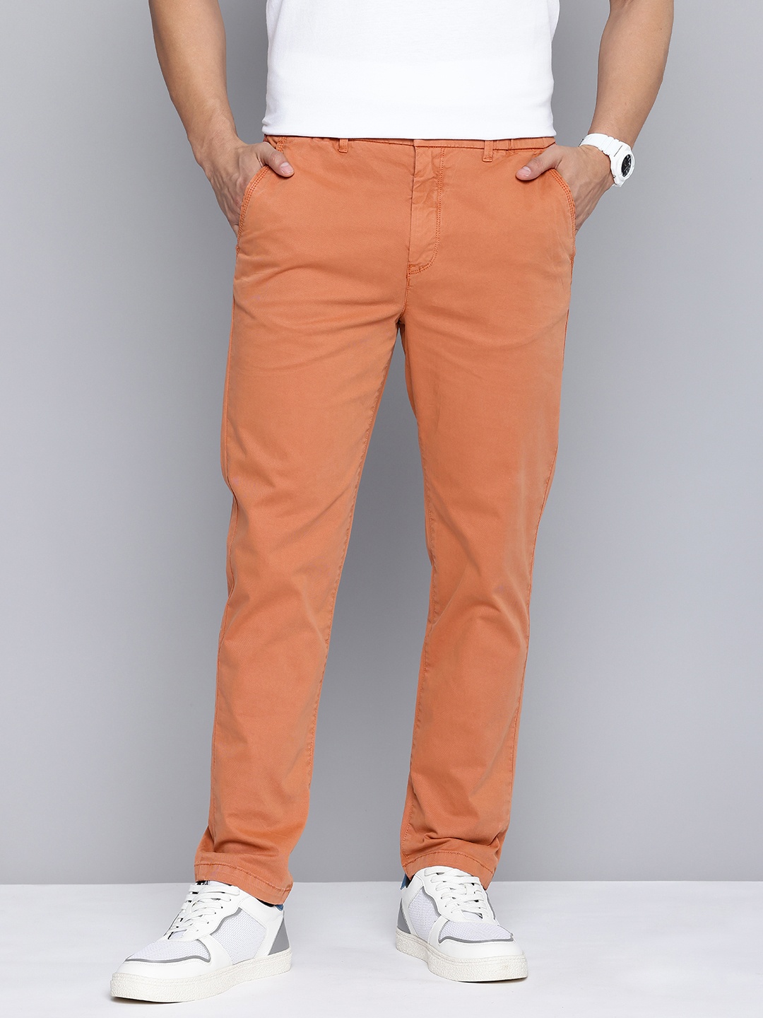 

Aeropostale Men Slim Fit Trousers, Brown