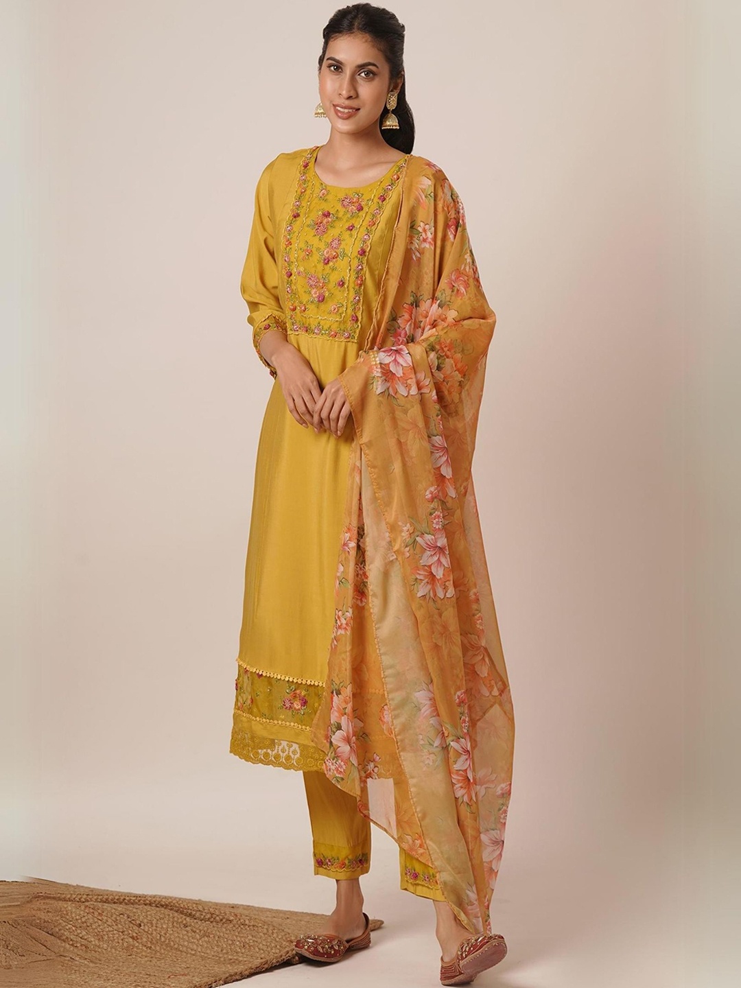 

KALINI Floral Yoke Design Regular Thread Work Kurta with Trousers & Dupatta, Yellow