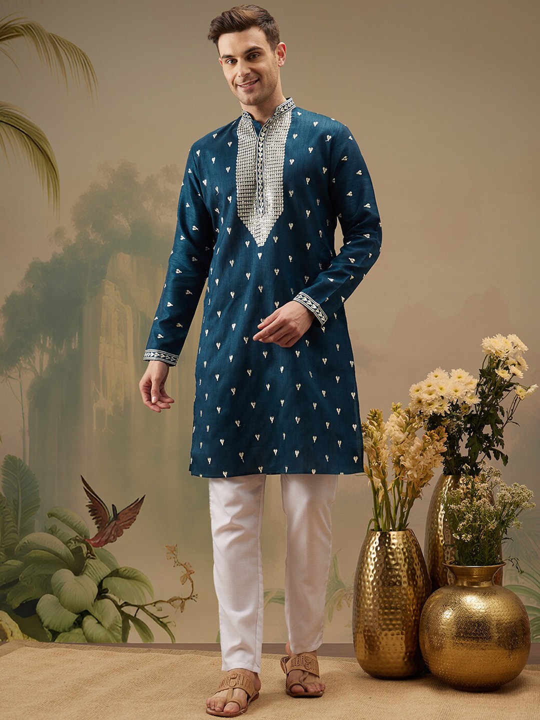 

Molly & Michel Ethnic Motifs Embroidered Thread Work Straight Kurta, Blue