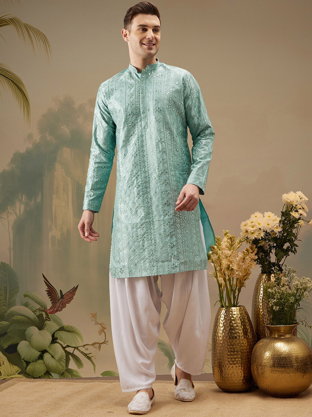 

Molly & Michel Ethnic Motifs Embroidered Mirror Work Straight Kurta, Blue