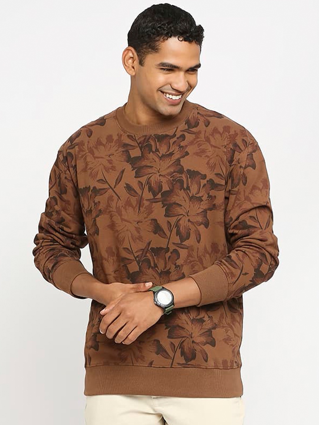

Basics Comfort Fit Floral Printed Cotton Pullover Sweatshirt, Brown