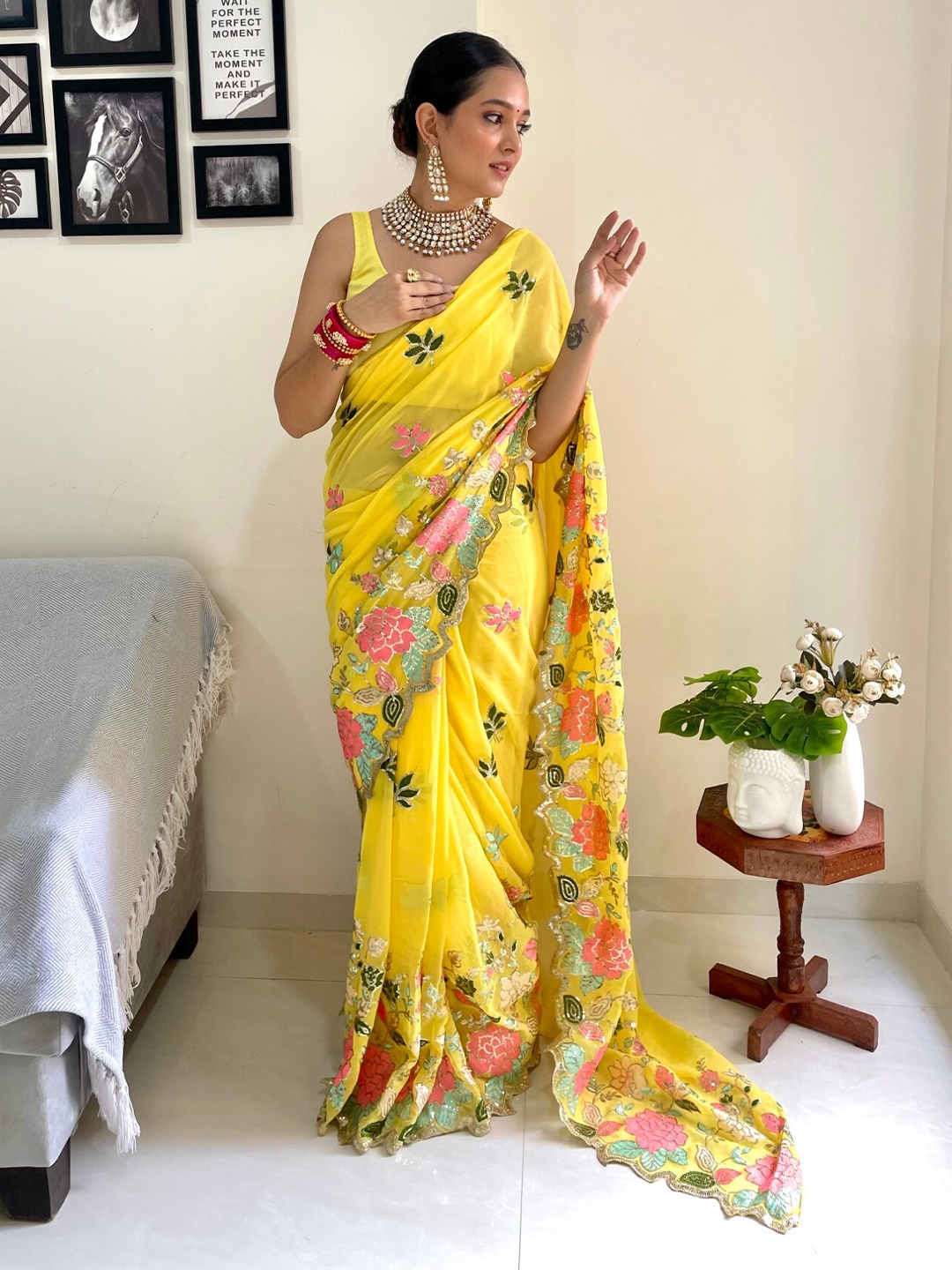 

LeeliPeeri Designer Floral Embroidered Saree, Black
