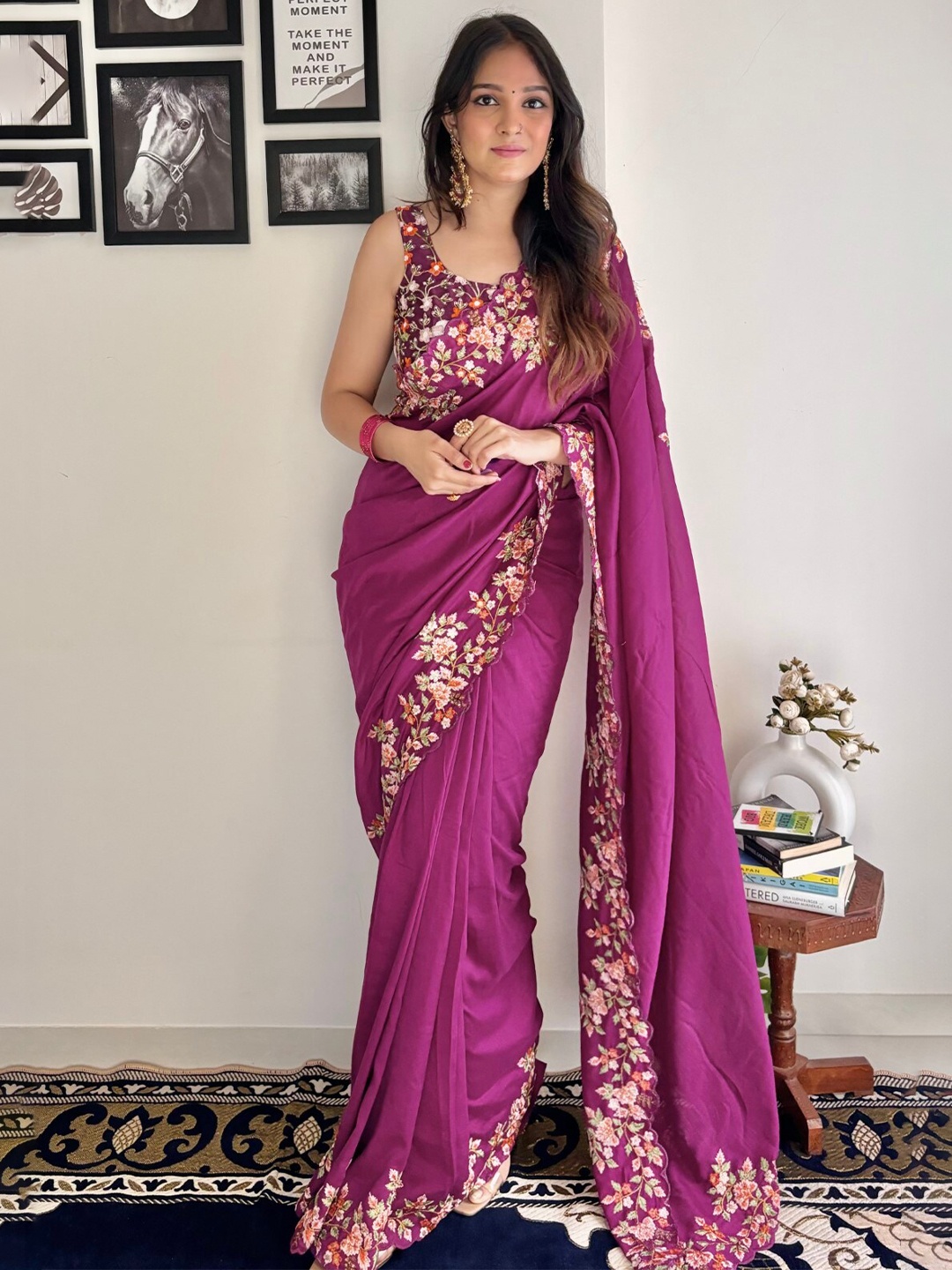 

LeeliPeeri Designer Floral Embroidered Bordered Saree, Pink