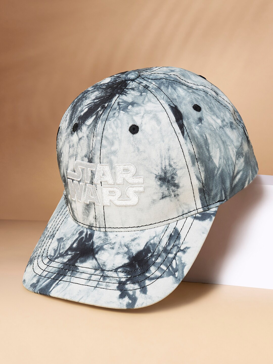 

BYFORD by Pantaloons Men Star Wars Embroidered Cotton Baseball Cap, White