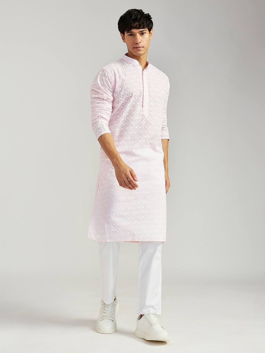 

VASTRAMAY Ethnic Motifs Embroidered Regular Chikankari Kurta with Pyjama, Pink