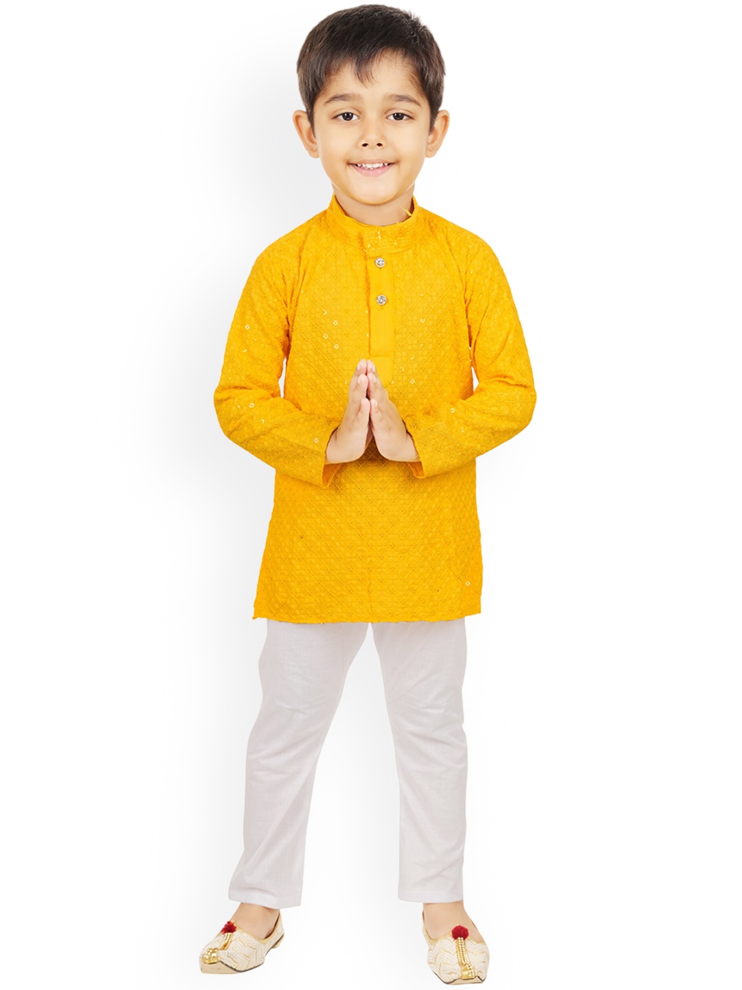 

BAESD Boys Embroidered Regular Sequinned Kurta & Pyjamas, Yellow