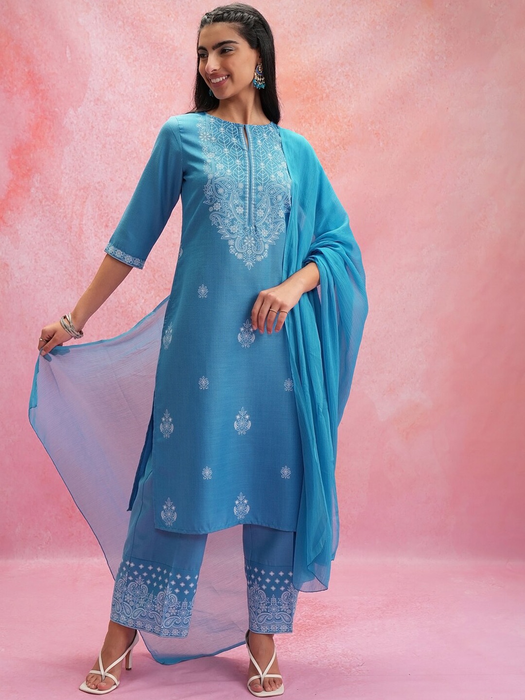 

KETCH Floral Printed Regular Kurta With Palazzos & Dupatta, Blue