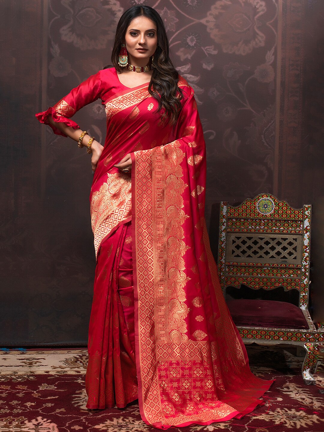 

Lilots Floral Woven Design Zari Kota Saree, Red